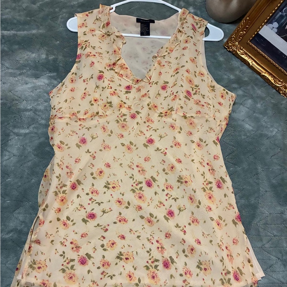 SilkLand Floral V-Neck Blouse - Cream and Pink